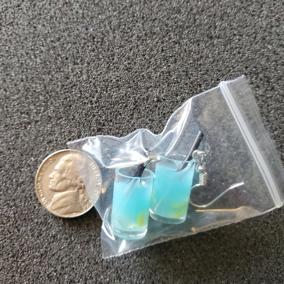 Blue drink with lemon slices Dangle Earrings - Picture 3 of 9